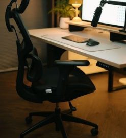 manual vs electric standing desk